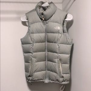 North Face women’s 700 vest